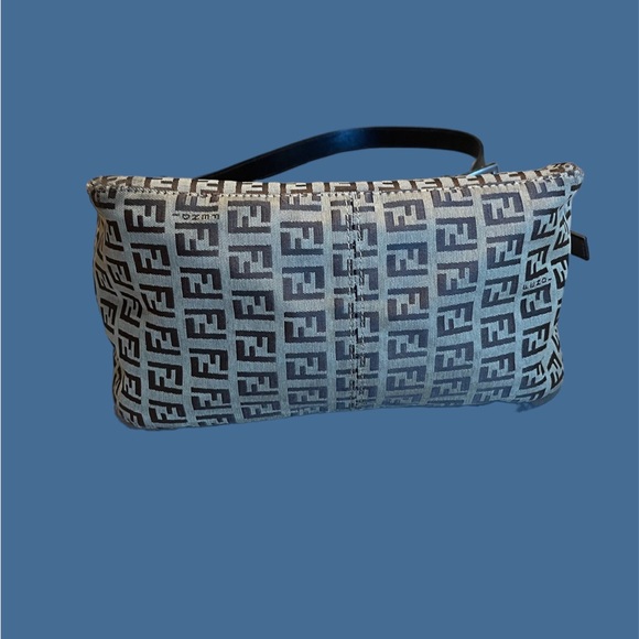 Zucchino canvas double flap Fendi purse - Picture 7 of 11